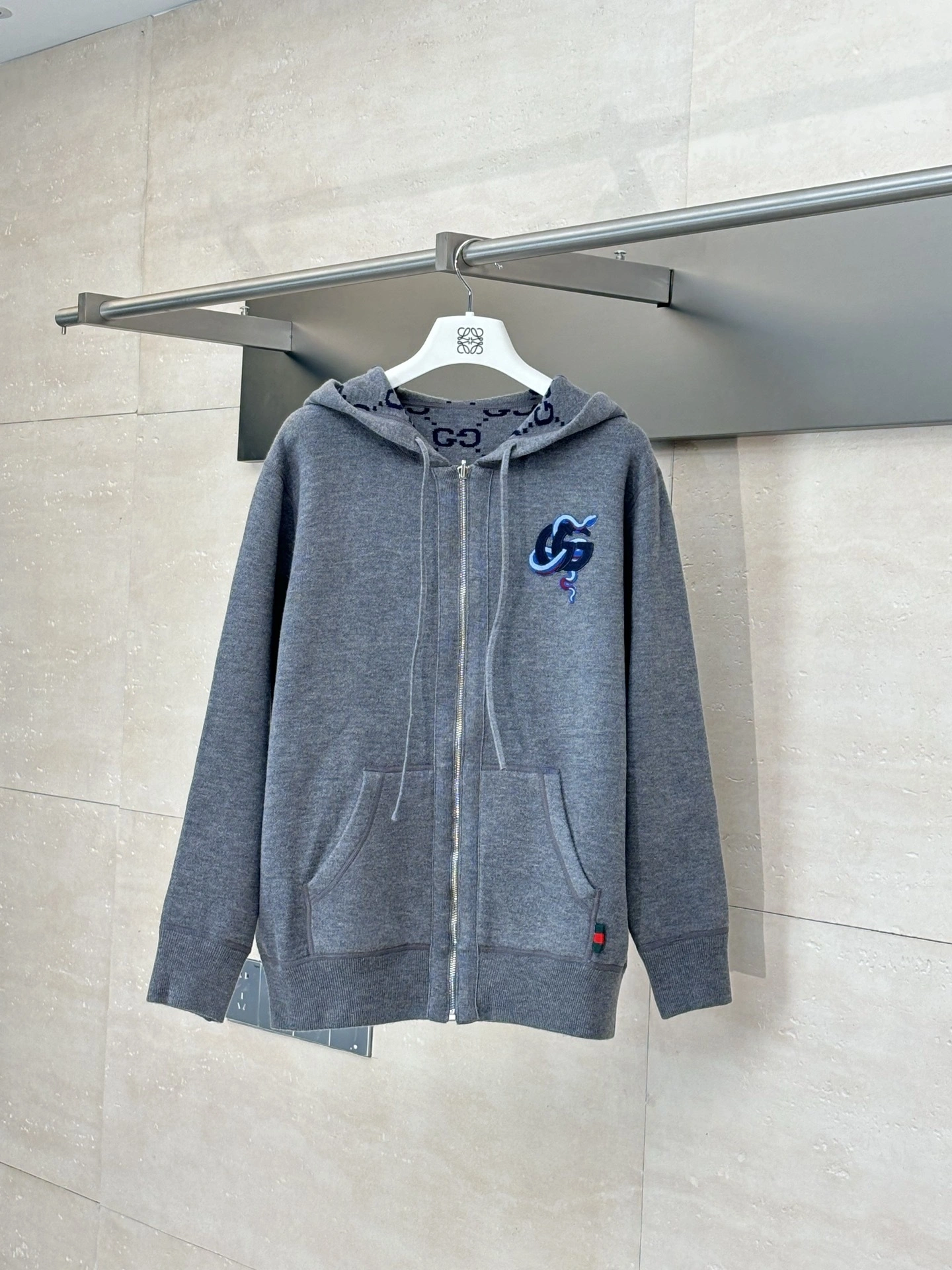 wg.luxury- 6u33i reversible wool item:E-F363F1505